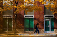 麥克馬斯特大學一年費用多少錢？