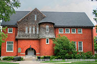 危險(xiǎn)！美國(guó)哥倫比亞學(xué)院面臨嚴(yán)重財(cái)政危機(jī)