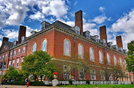 英屬哥倫比亞大學留位費多少？