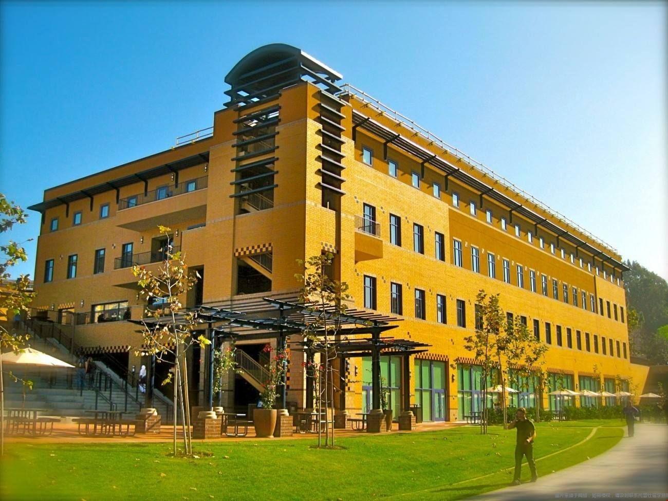 加州大學歐文分校.jpeg