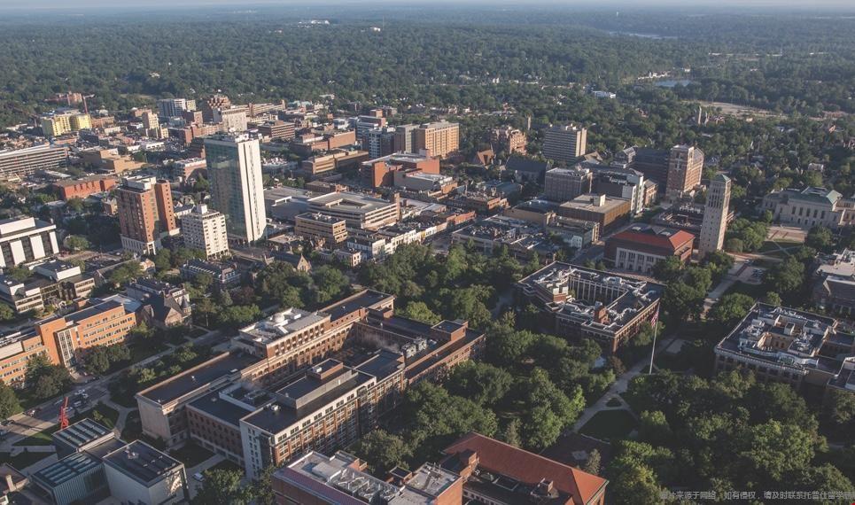 密歇根大學安娜堡分校本科.jpg 密歇根大學安娜堡分校本科.jpg