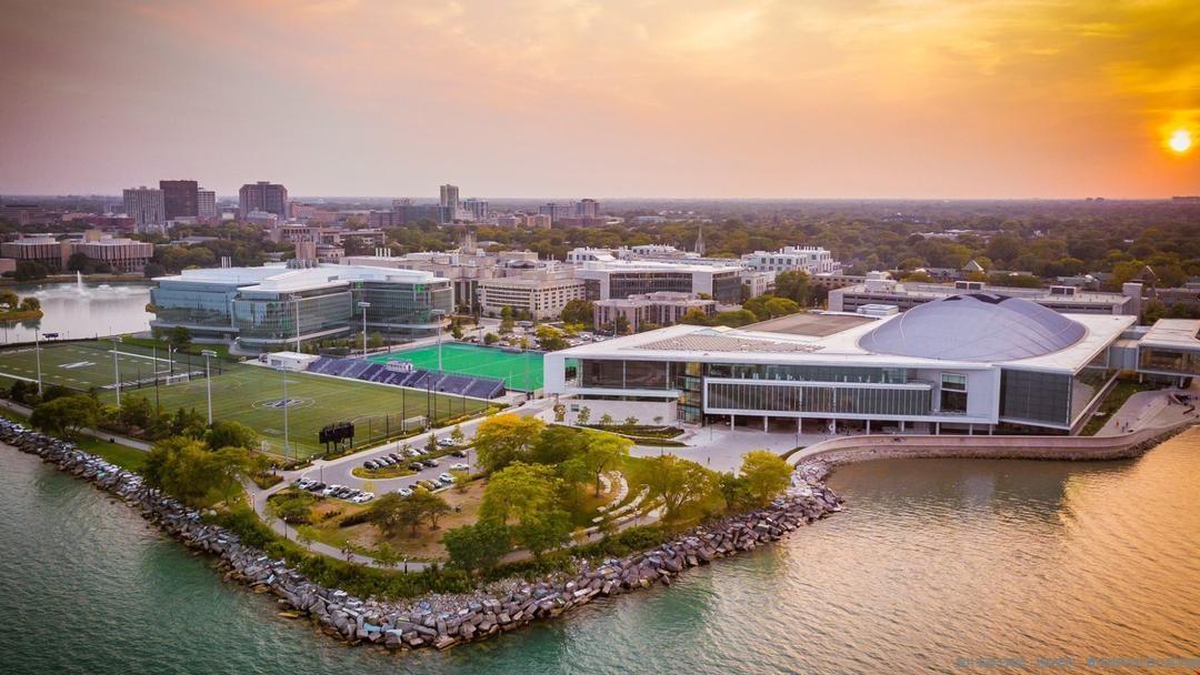 美國西北大學crop.jpg 美國西北大學crop.jpg