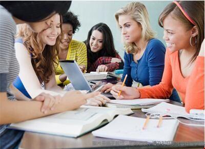 美國大學(xué)怎么選課