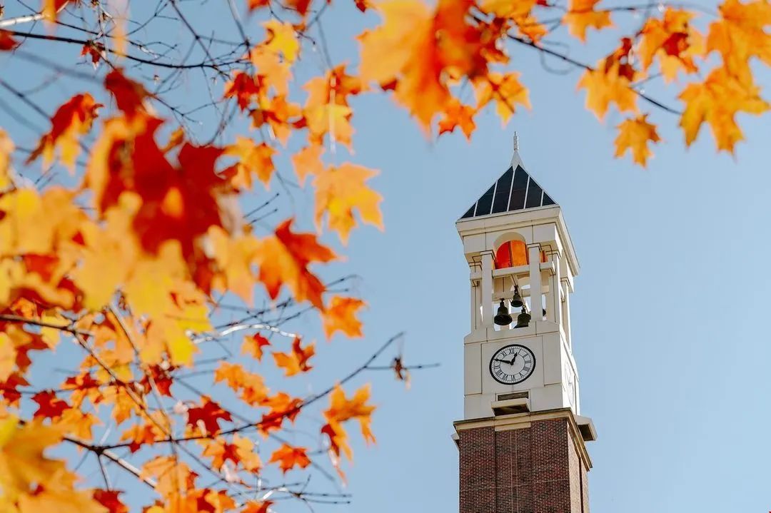 普渡大學(xué)丹尼爾斯商學(xué)院.jpg 普渡大學(xué)丹尼爾斯商學(xué)院.jpg