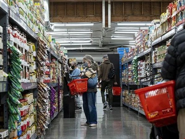 美國大學一年生活費.png 美國大學一年生活費.png