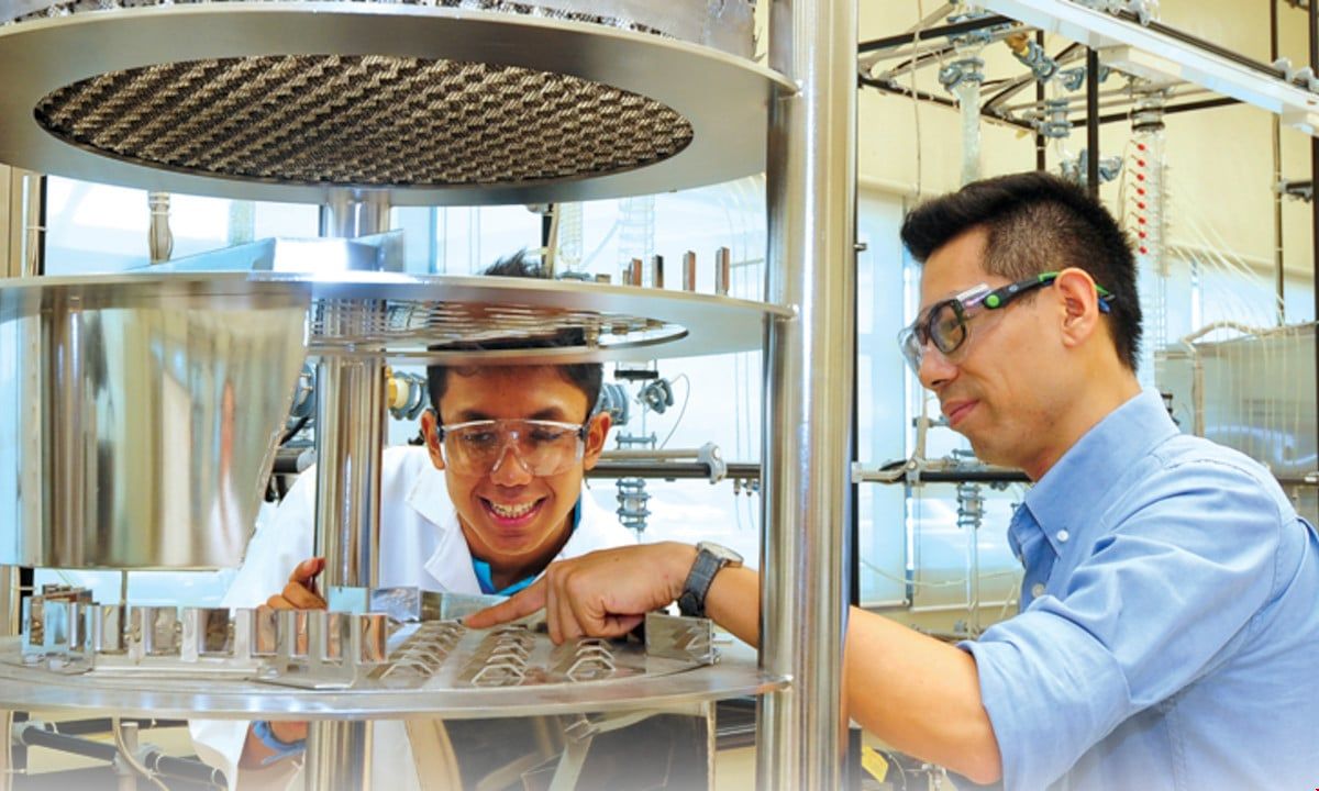 新加坡博士.jpg 新加坡博士.jpg