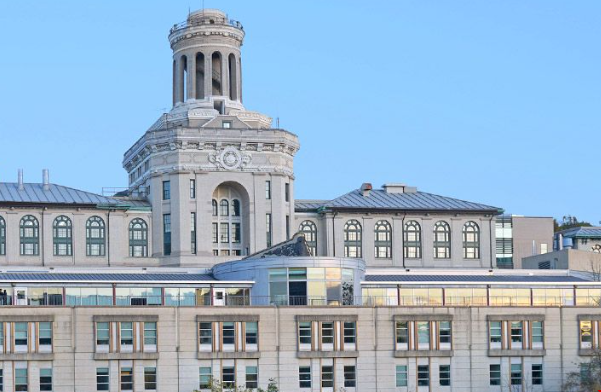 北京申請<a href=/ target=_blank style= 北京申請出國留學要花多少錢