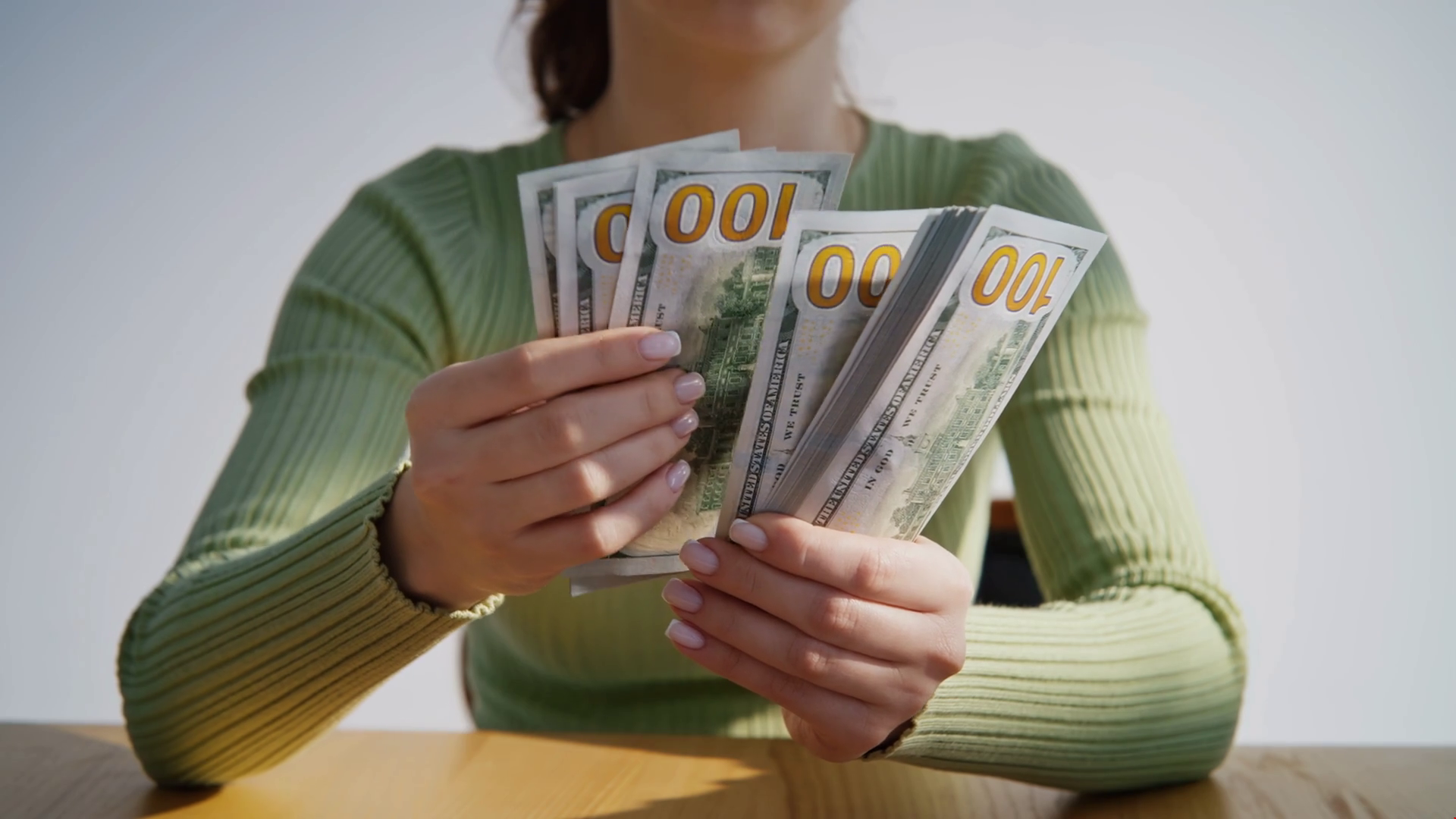 廣東留學中介費用受哪些因素影響.png 廣東留學中介費用受哪些因素影響.png